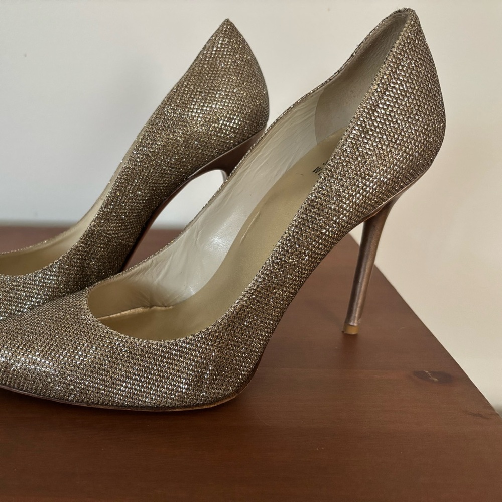 Stuart Weitzman Gold Glitter Pointed-Toe Stiletto Pumps